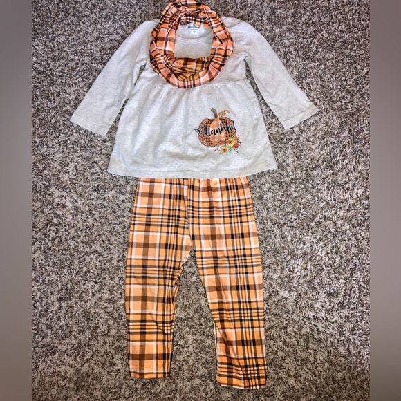 Adorable Toddler Girl Fall Outfit - Picture 1 of 2
